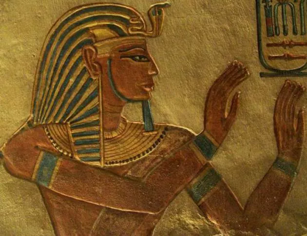 Страх от "проклятието на фараоните" в Египет заради нарязана гробница