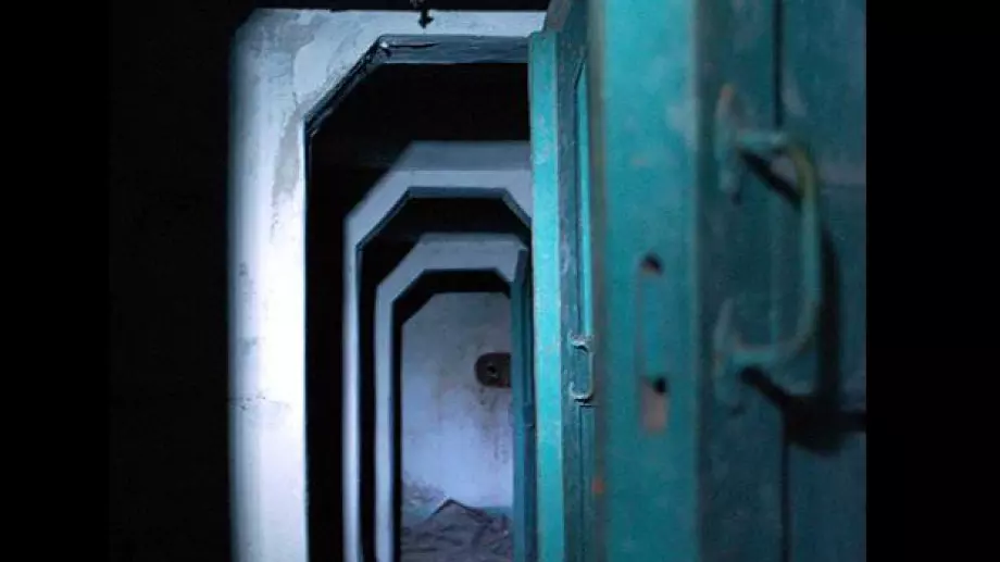 Продават бункер от Втората световна война, началната тръжна цена е 4000 паунда