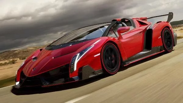 Lamborghini Veneno изненадващо стана на роудстър