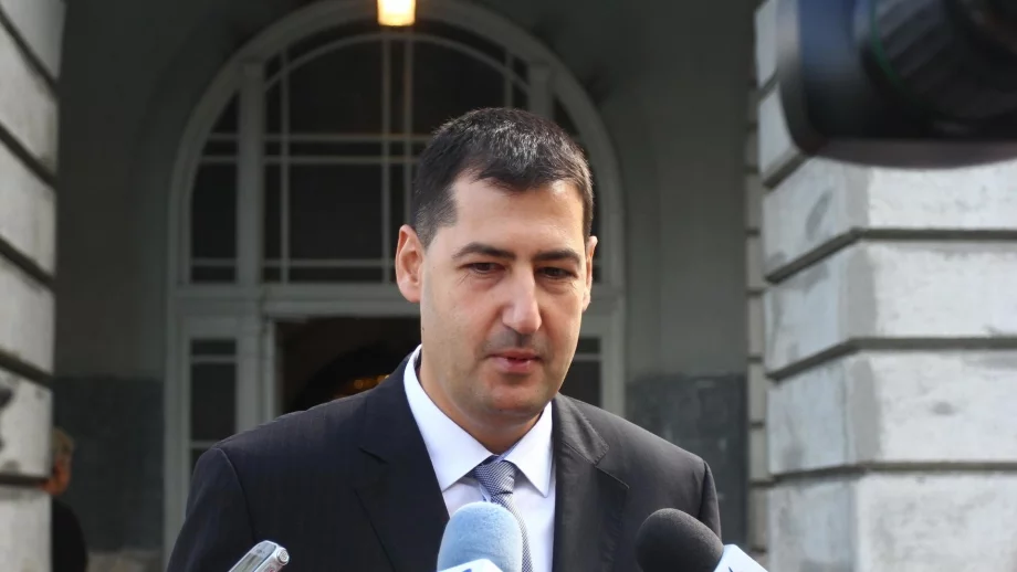 Заградилите имот в центъра на Пловдив искат 1 млн. лв от общината