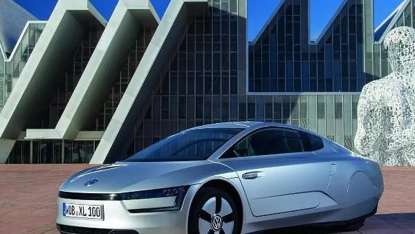 Хибридният VW XL1 ще струва 110 000 евро