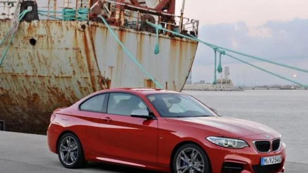 BMW M235i Coupe изпревари официалния се дебют