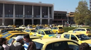 2013/10/28/0983474001382960862