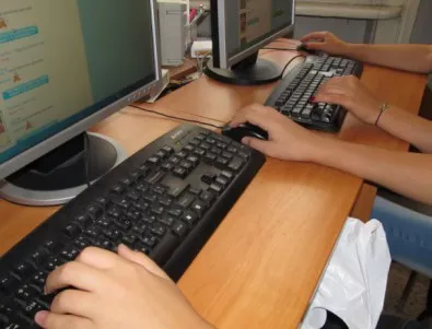 Започна онлайн записването за обучението по информатика в Стара Загора