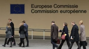 Еврокомисията подготвя нови санкции срещу Русия 