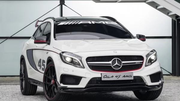 Mercedes GLA A45 AMG изглежда пленяващо