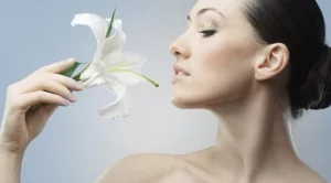 Един от най-търсените специалисти по красотата с безплатни консултации у нас