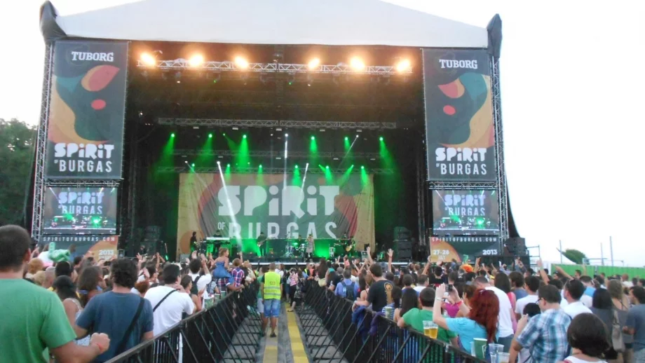 Данъчните ще следят на място оборотите на Spirit of Burgas