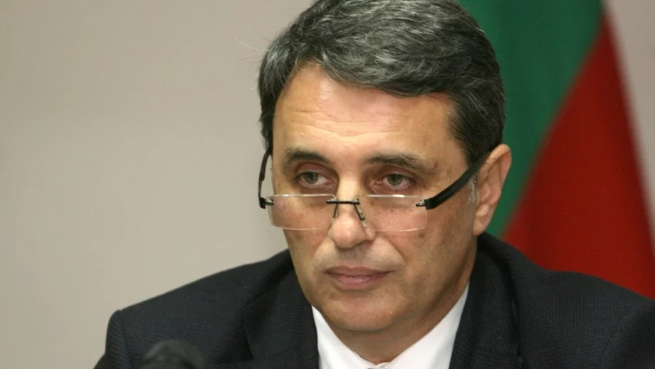 Моллов дава "Аладин Фуудс" на съд за клевета