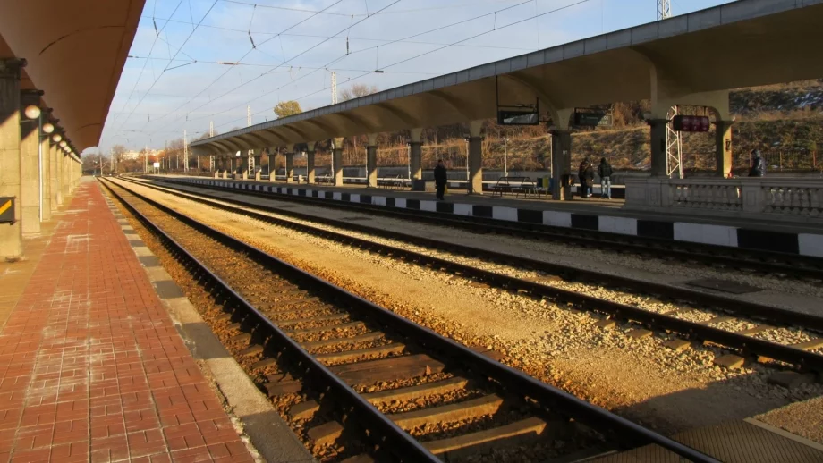 До края на 2020 г. ще е готова жп линията между София и Елин Пелин