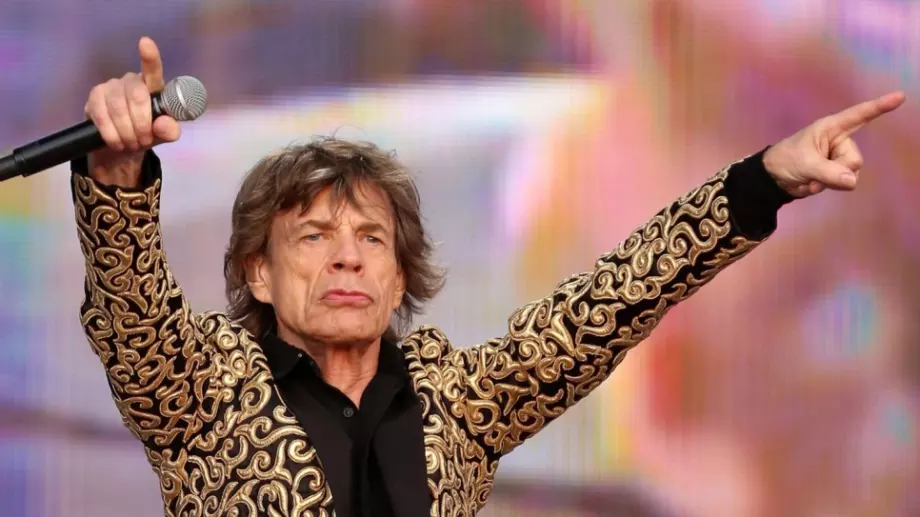 Писателка твърди, че Мик Джагър е бисексуален 