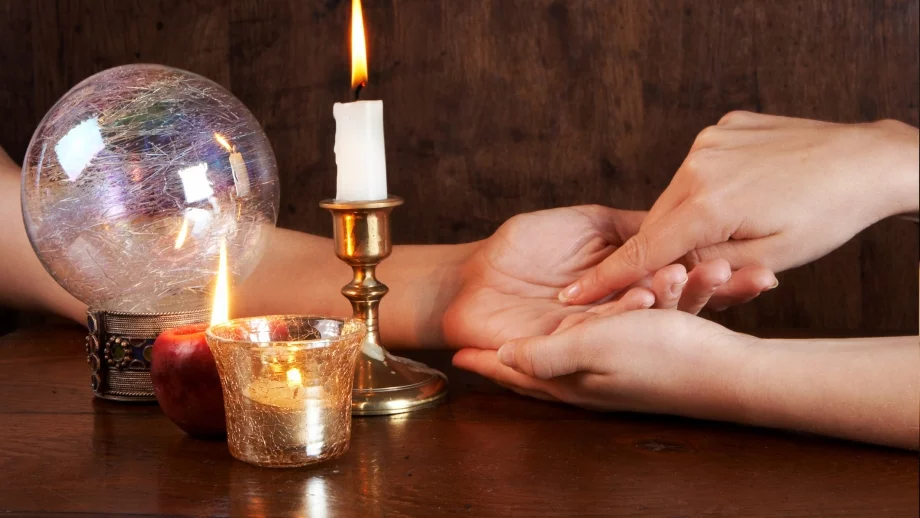 Пълнят ни главите с глупости. А ние им вярваме