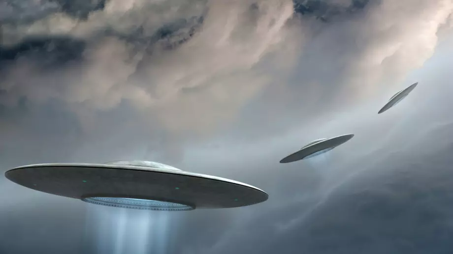 На път към МКС SpaceX се разминал на косъм с НЛО 