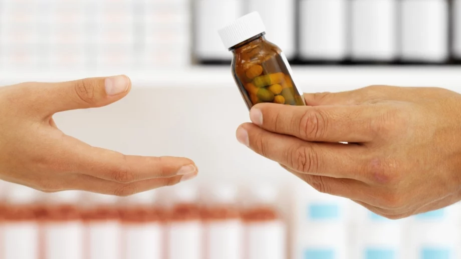 Москов подкрепи идеята за мобилни аптеки 