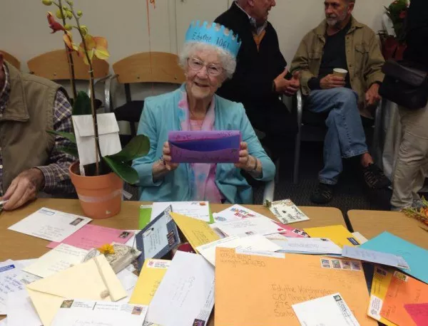 106-годишна баба е най-старият Facebook потребител 