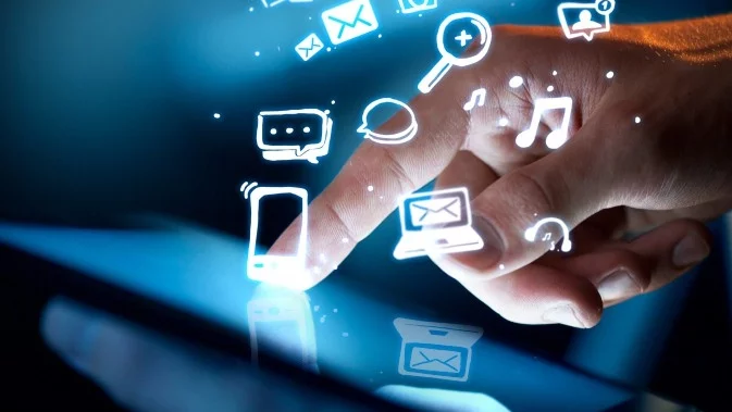 54 на сто от българите влизат в интернет поне веднъж дневно 