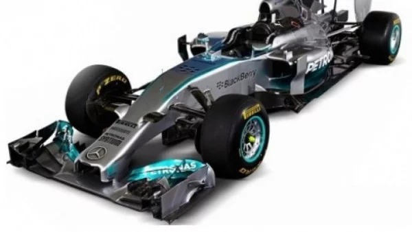 Mercedes W05 напомня на F14 T, но Lotus E22 разбуни духовете