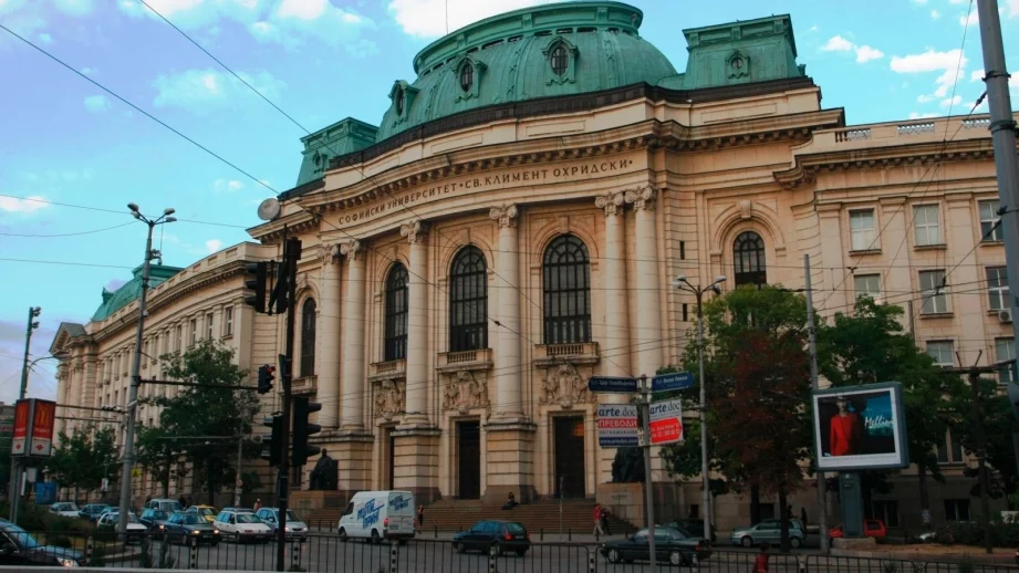 Размерът на заплата зависи и от това къде си завършил висше образование