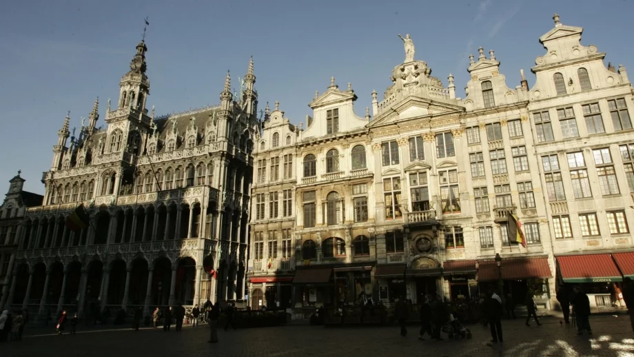 Белгия блокирана от целодневна стачка 