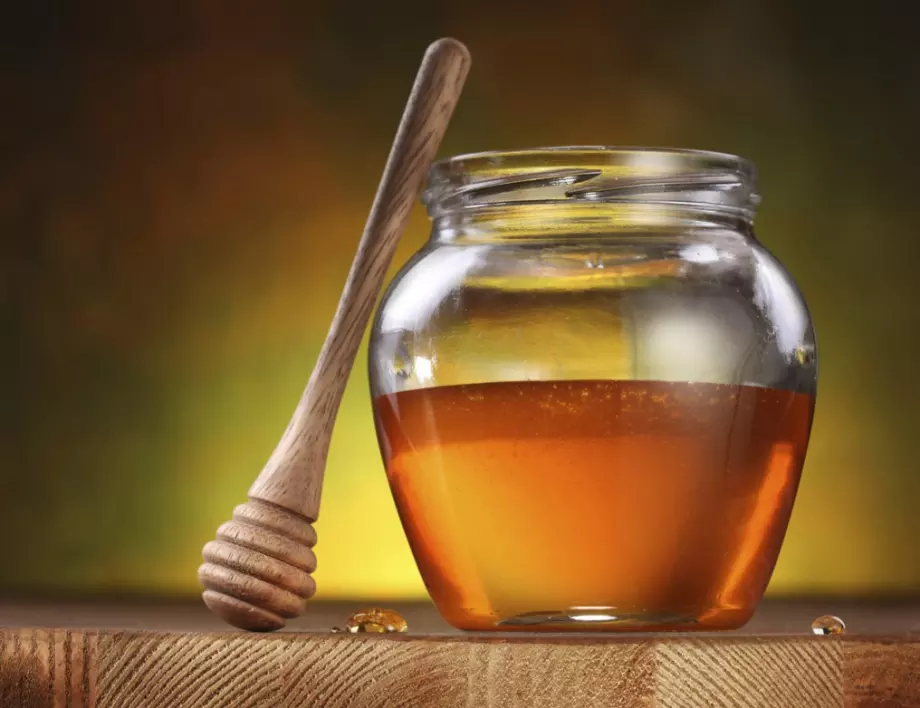 5 начина, по които пчеларите познават чистия и истински мед