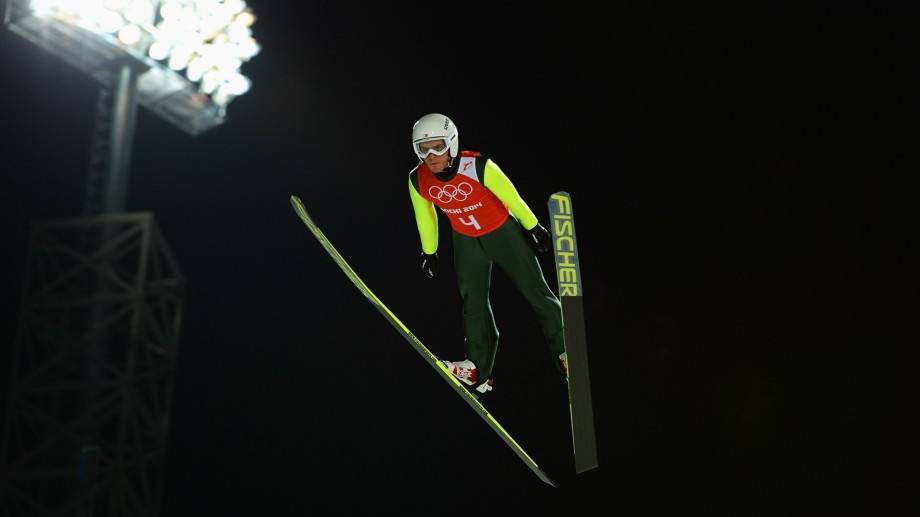 Българският състезател по ски скокове Владимир Зографски завърши 23 и на първата