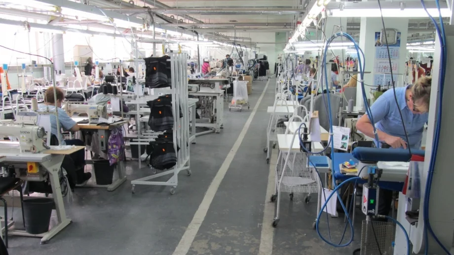 В България работят до припадък, а едва преживяват