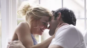 1 на всеки 10 британци е открил любовта във влака, сочи изследване