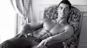 Звездите на Евро 2020, които "подкосяват краката" на всяка жена (СНИМКИ)