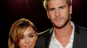 Майли Сайръс стяга сватба в Австралия