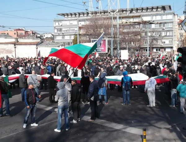 Лидери на футболните агитки в България поискаха забрана на ДПС