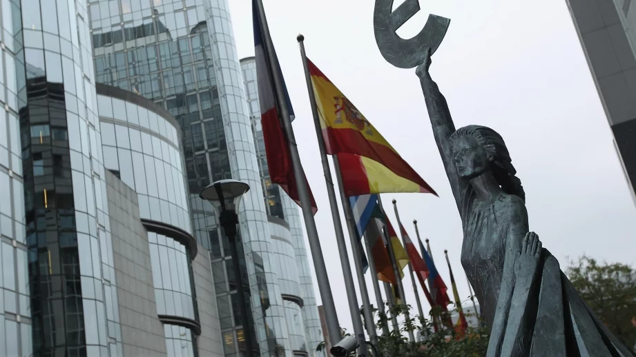 Европейският парламент отложи гласуването за ТПТИ