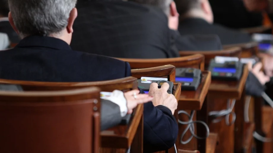 Депутатите приеха на първо четене Бюджет 2017 