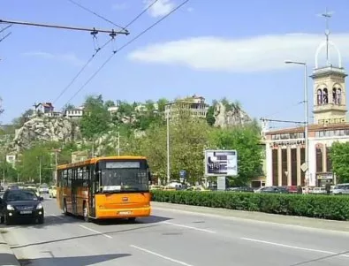Градският транспорт в Пловдив ще се движи с делнично разписание на Задушница
