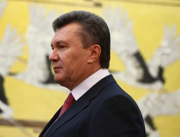 Янукович ще опита да си върне властта със сила?
