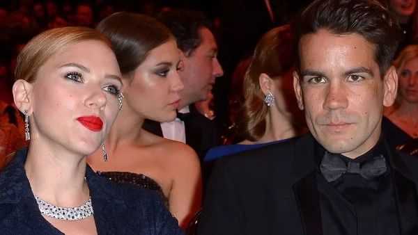 Йохансон подписа документите за развода