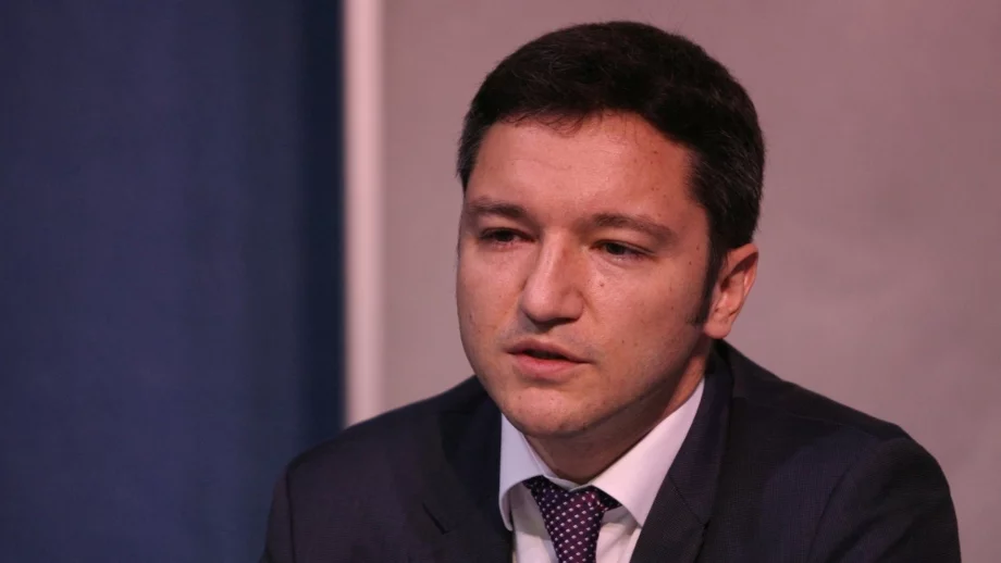 Преизчисляването на пенсиите ще струва 800 млн. лева