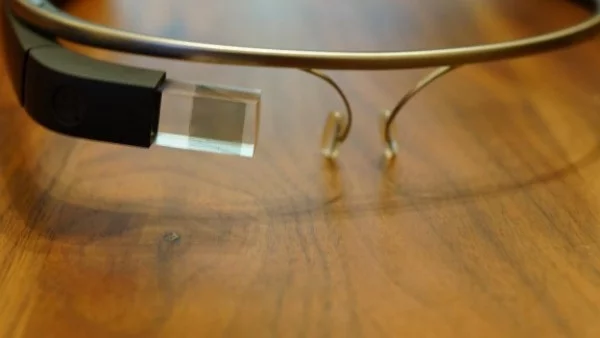 Ново приложение за Google Glass "чете" човешки емоции