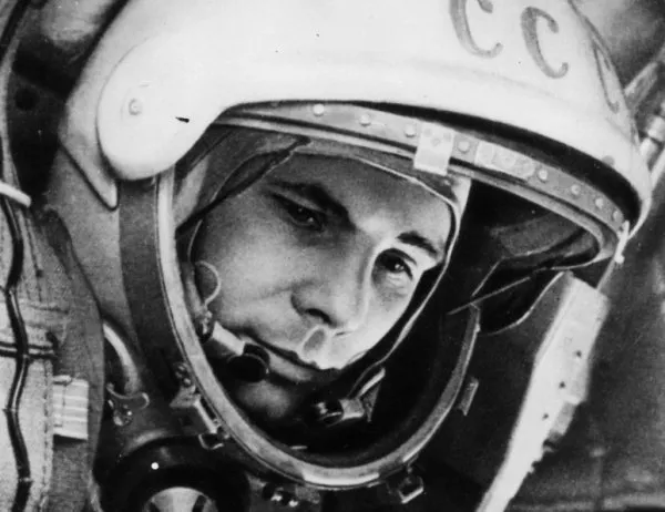 Юрий Гагарин полита за първи път в Космоса на борда на "Восток 1"