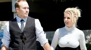 Бритни Спиърс заряза гаджето си