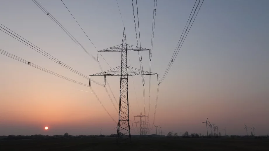 Най-големите възложители на обществени поръчки за 2017 са ЕСО, община Варна и ЧЕЗ