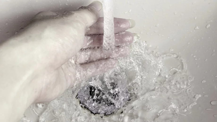 Водата в София трябва да поскъпне с 18%, съобщиха от КЕВР