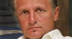 Къци Вапцаров катастрофира с мотора си