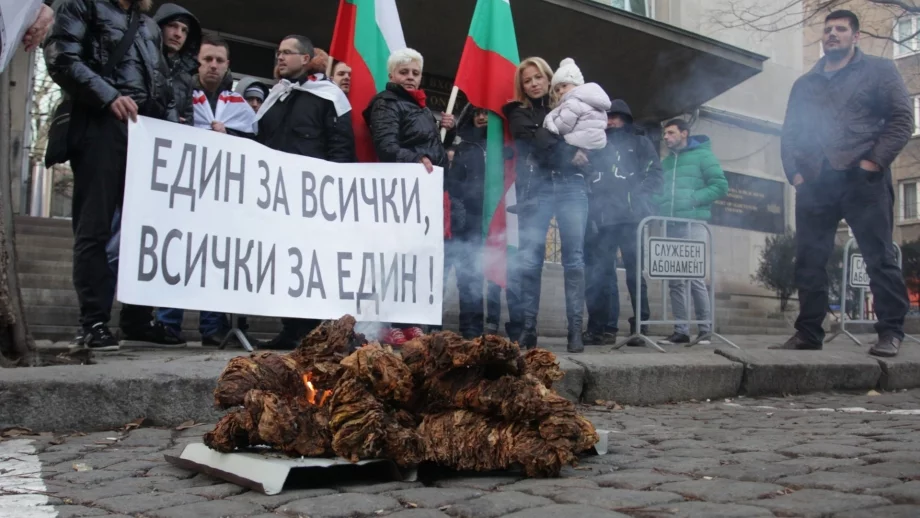 Производителите на тютюн готвят протести 