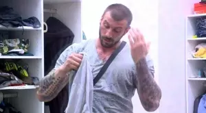 Емо Каменов от "Къртицата" изгонен от сръбско предаване заради сбиване (ВИДЕО)