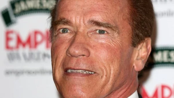 Оперираха сърцето на Шварценегер 