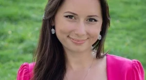 Приятелки спретнаха моминско парти на Кобилкина (снимки + видео)