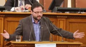 Почина политикът от "Атака" Десислав Чуколов