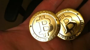 Биткойн може да достигне 6000 долара до края на годината