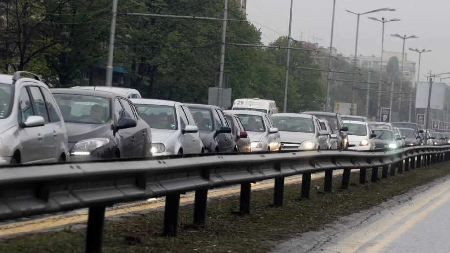 Експерти алармираха за подготвяни безумни промени в правилата за движение по пътищата