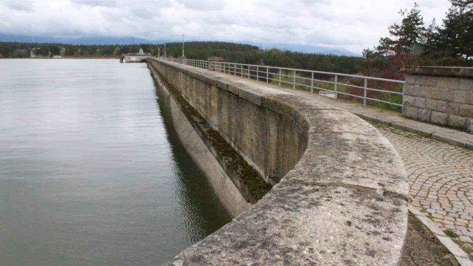 ЕК стартира процедура срещу България заради нарушения при малките ВЕЦ